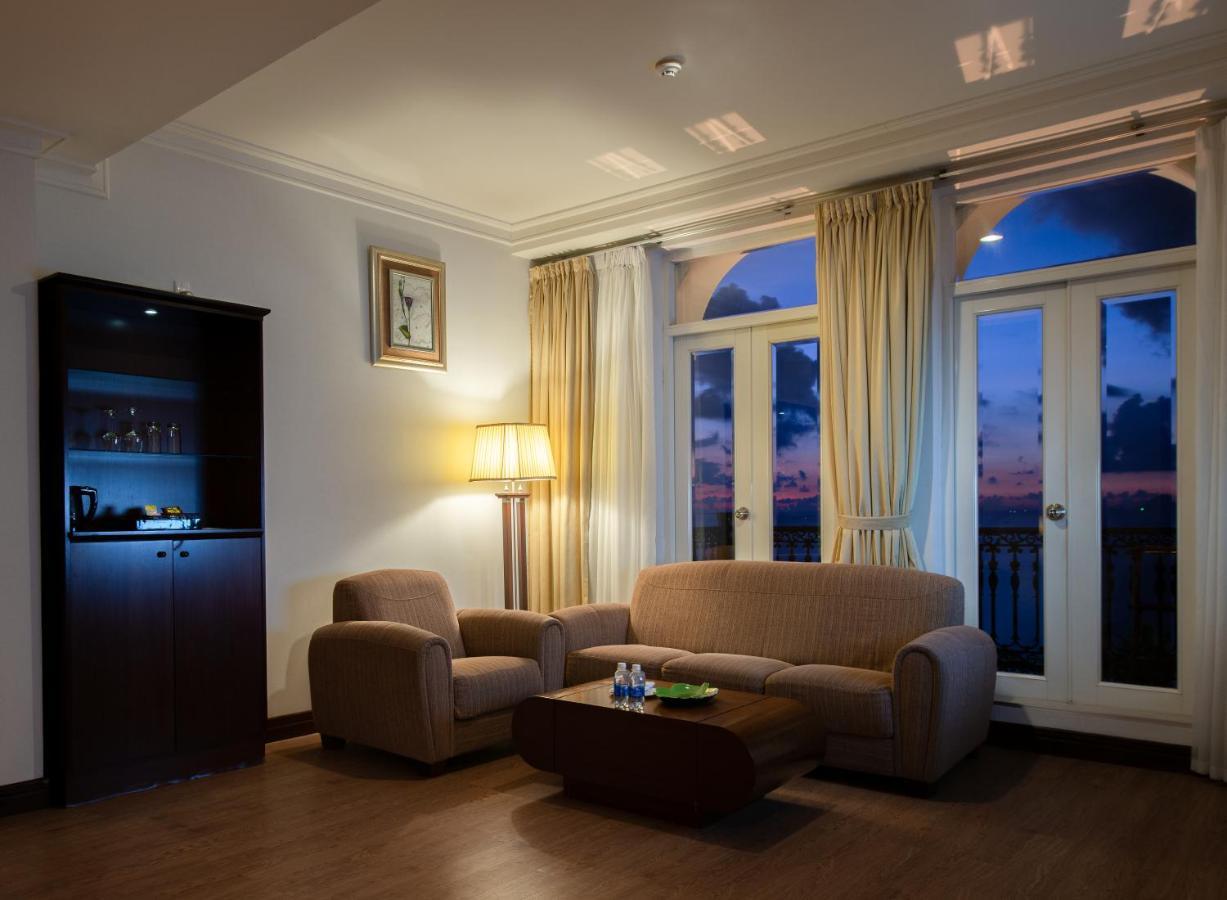 Sunrise Nha Trang Beach Hotel & Spa Exterior foto
